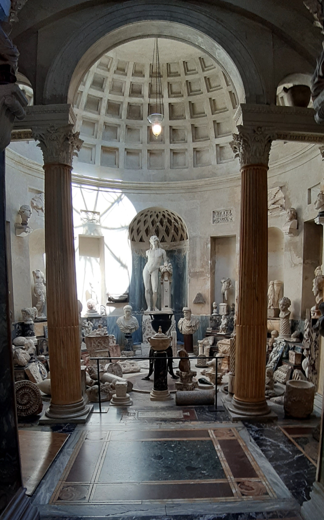 03_Interno Museo Pogliaghi